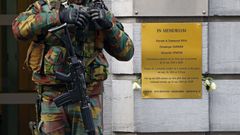 Soldados belgas ante el Museo Jud�o