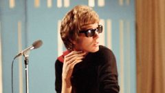 Scott Walker pas� de �dolo para adolescentes en su juventud a ser un icono cultural