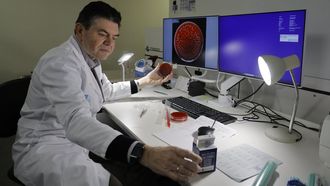 As� trabaja el �nico laboratorio de Microbiolog�a automatizado de Espa�a