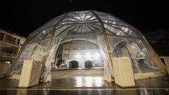 Ya está montada la carpa en la plaza