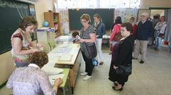 Votaciones en el colegio pblico de Cedeira en las ltimas municipales
