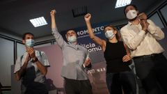 David Bruzos, a la izquierda, logr� 4 votos en Vilar de Santos, en donde su partido, durante las anteriores auton�micas, consigui� quedar como primera fuerza 