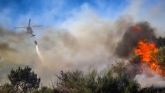 Tras un verano relativamente tranquilo en lo que respecta a los incendios, septiembre se convirti� en un mes aciago para la comarca, con Ribeira y Porto do Son como los principales puntos de los fuegos forestales. En apenas tres d�as ardieron en los municipios barbanzanos 300 hect�reas y las llamas llegaron a amenazar varios n�cleos de viviendas