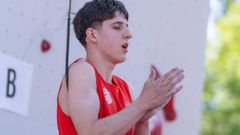 Iván Pacios Iglesias, escalador ourensano que compitió en el Campeonato del Mundo Juvenil de Helsinki en la categoría sub-17, dentro de la modalidad de velocidad.
