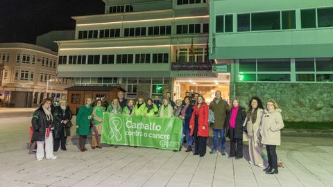 Acto, ayer por la tarde, en la Praza do Concello carballesa, promovido por la junta local de la AECC