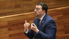 El presidente del Principado, Adri�n Barb�n