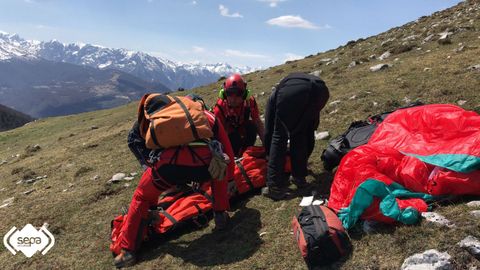 El 112 evac�a a un parapentista herido en el Gamoniteiro