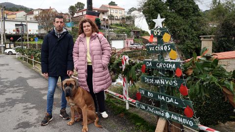 NAVIDAD, DECORACION NAVIDEÑA HECHA POR LOS VECINOS DE LA ALDEA DE A CROCHA