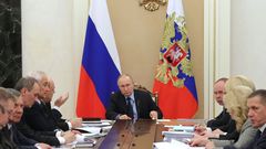 Putin, durante una reuni�n este martes con el Gobierno en el Kremlin