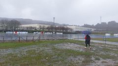 El campo de f�tbol del Sar, en Extramundi, est� en obras para renovar el c�sped artificial