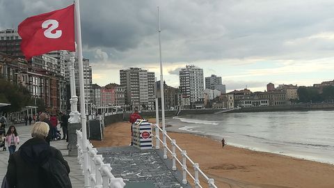 San Lorenzo, cerrada a los baistas