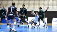 Imagen del primer partido de la serie disputado en A Cachada.