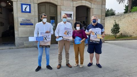 Presentacin de la campaa Ribadeo 4x4 de Concello y Acisa