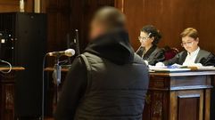 El acusado, este martes, en el juicio celebrado en la Audiencia de Pontevedra.