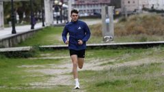 Adrián Ben, entrenando en Viveiro en diciembre de 2021