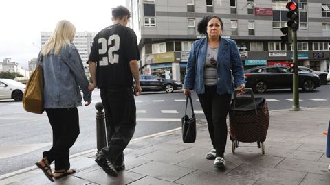 Niurka pudo recuperar algunas pertenencias del piso calcinado y asegura que las numerosas muestras de apoyo le han devuelto la esperanza