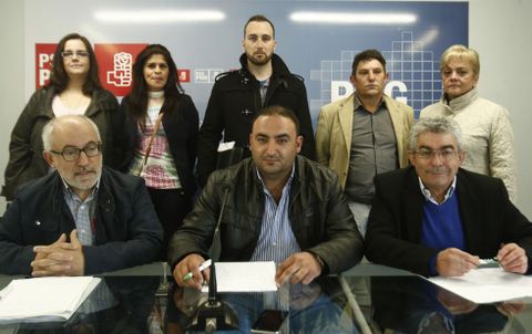 El PSOE dio una relevancia especial al acto de ayer, en la capital, tras la �<span lang= gl >traiz�n</span>� de su exalcalde. 