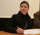 Mercedes Gonz�lez repartir� hoy propaganda en Ribadeo. 