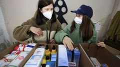 El punto de la calle Emilia Pardo Baz�n est� rehaciendo la lista de lo que necesitan para volver a recoger m�s donaciones