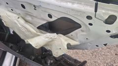Los agentes&nbsp;localizaron una bolsa que conten&iacute;a 1.000 gramos de coca&iacute;na, oculta en el hueco de la chapa del turismo en el que viajaba.