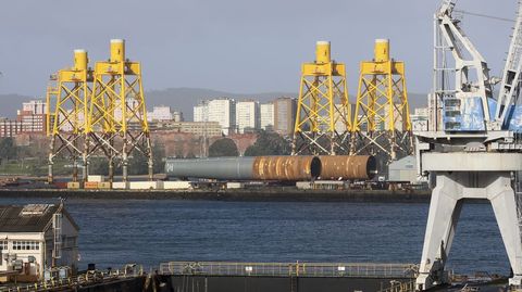 Estructuras tipo �jacket� y monopilote construidas en Navantia Fene