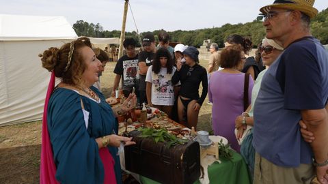 Recreacin de la vida en el yacimiento Aquis Querquennis de Bande