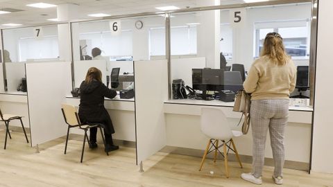 Nueva zona de admisión del ambulatorio Concepción Arenal, tras las obras de reforma