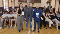 Encuentro literario con Juan Tall�n