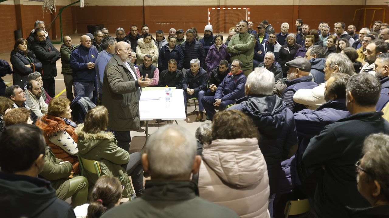 Unións Agrarias: «Baixar os rendementos suporá recortarlle 4.000 euros a cada viticultor»