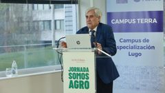 El investigador Juan Jos� Badiola explic� c�mo el genotipo de gripe aviar que dio el salto a las vacas lleg� a Estados Unidos