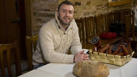 Rub�n Fern�ndez, responsable de Casa Castelao