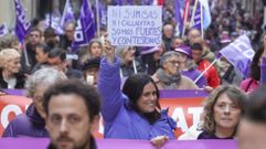 Las im�genes de la marea violeta en Ferrol por el 8M