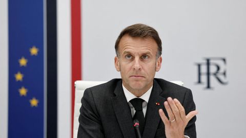 Macron, durante la videoconferencia este jueves con una docena de pa&iacute;ses europeos para abordar la protecci&oacute;n de los menores en el entorno digital.