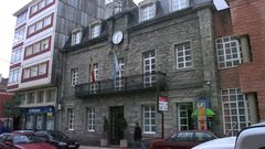 Fachada de la casa consistorial de Quiroga