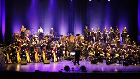 Momento de la actuaci�n de ayer en el auditorio de Beiramar
