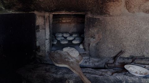 Jornadas de los Hornos Tradicionales de la parroquia de Corvill�n, en A Merca