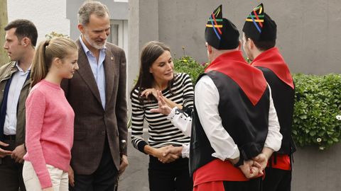 La familia real visita Cadav�u para entregar el premio Pueblo Ejemplar 2022