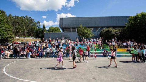 Viernes solidario en el CEIP Marc�n, en Pontevedra