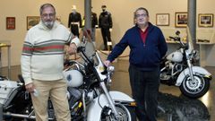 Santiago P�rez Arias y Pedro Gir�n Rial, en la exposici�n.