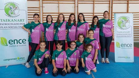 Uno de los equipos deportivos que participa en el Plan Social de Ence en la comarca de Pontevedra