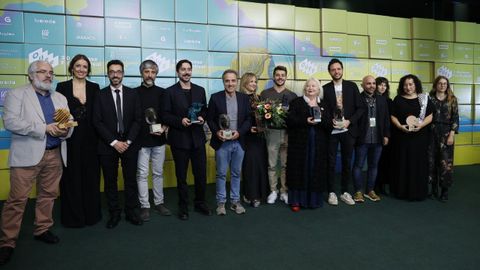 Foto de los premiados en la gala