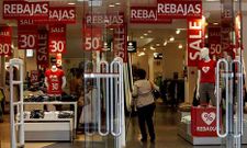 El importe de todo lo impagado a los comercios gallegos supera a�n los 13 millones de euros. 
