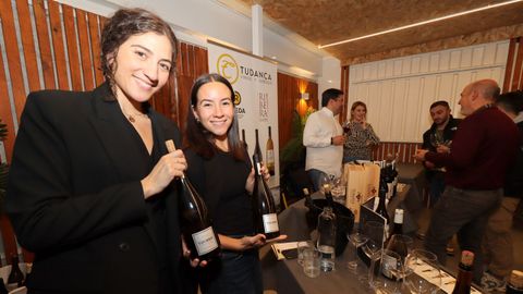 Eleuterio Balayo llev las mejores bodegas, conservas y quesos a La Ubi de Boiro