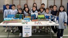 Alumnos de Hijas de Cristo Rey, en la Feria de Ciencia del colegio