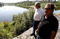 hace dos a�os Ant�n Lorenzo y otros vecinos pidieron que se realizasen las catas de agua. 