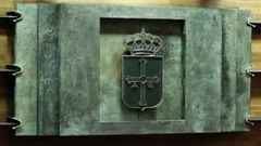 El escudo de Asturias en la Junta General