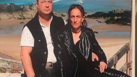 Cartel del d�o Skay del que formaba parte Manuel Guillermo y su mujer Ana