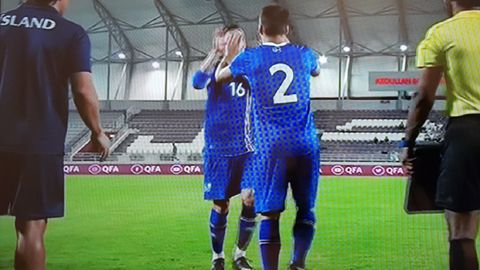 Diegui Johannesson Islandia Horizontal.Diegui Johannesson en el momento de saltar al campo con Islandia
