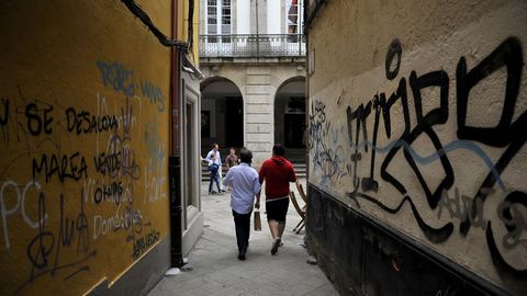 Pintadas pr�ximas a la Calle Real de A Coru�a en agosto del 2018