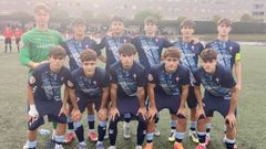 Equipo titular del Celta Juvenil A frente al Roces este s�bado en Covadonga.